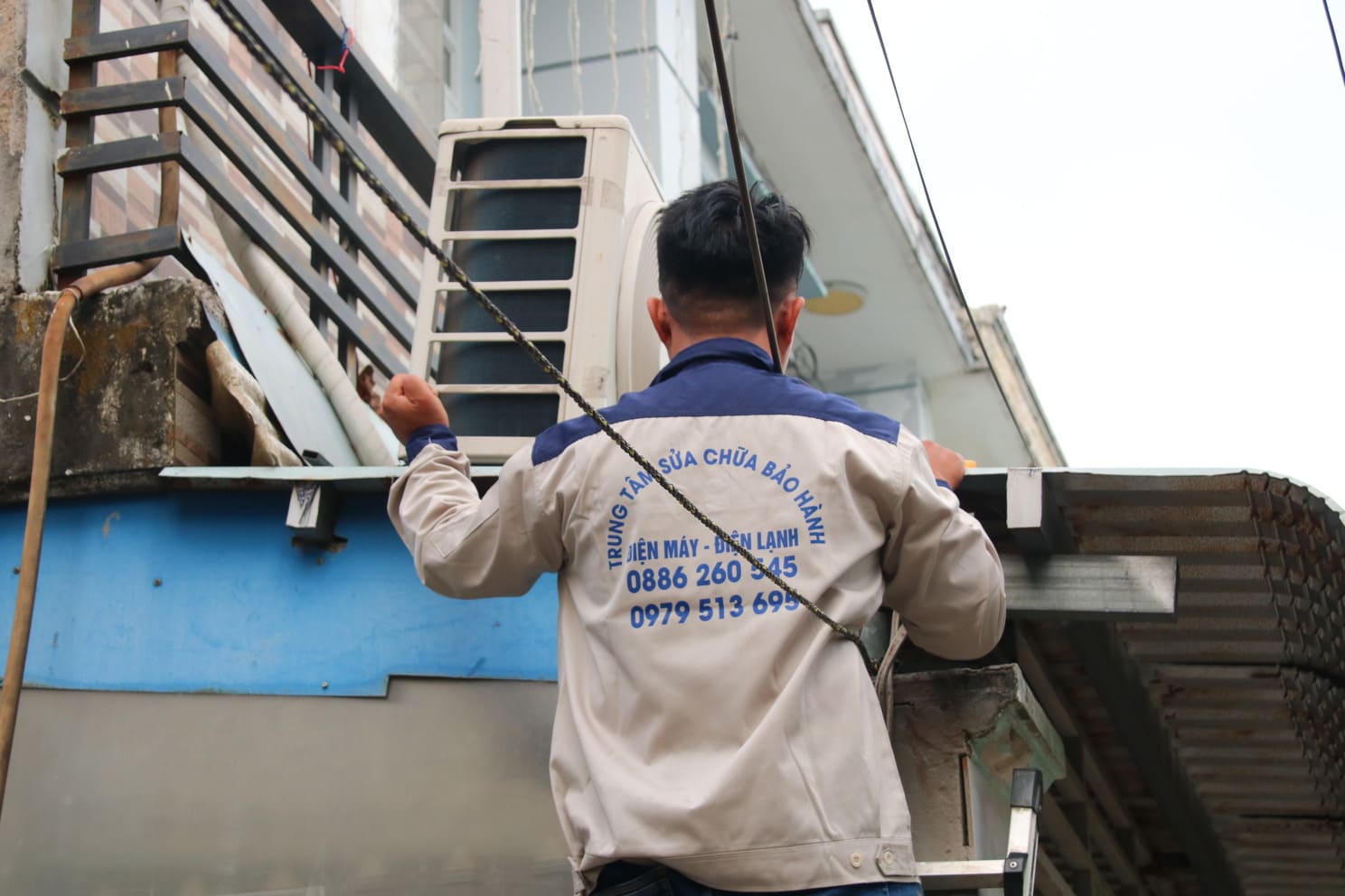 sửa máy lạnh tại nhà