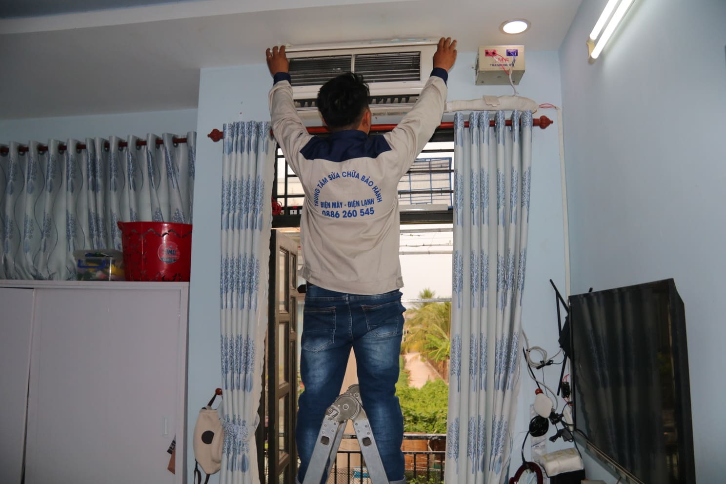 sửa máy lạnh tại nhà