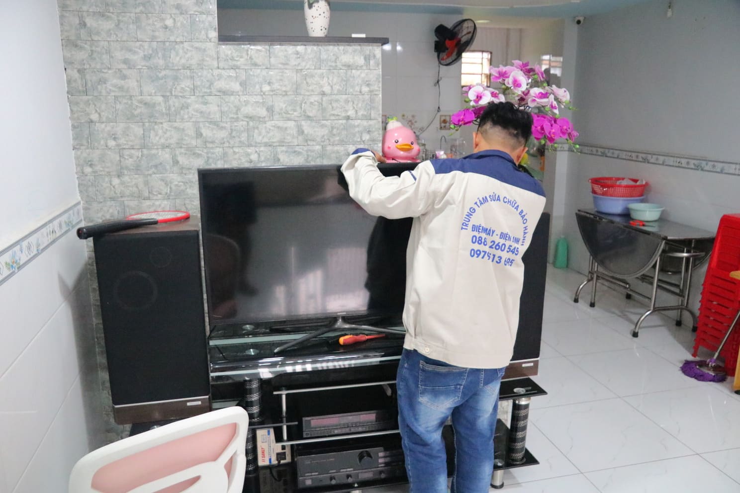 sửa Tivi tại nhà TPHCM